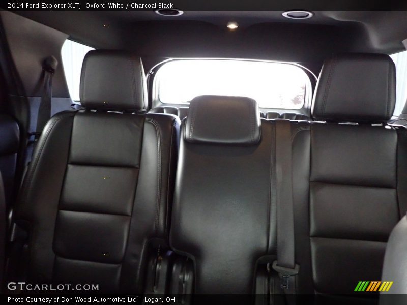 Oxford White / Charcoal Black 2014 Ford Explorer XLT