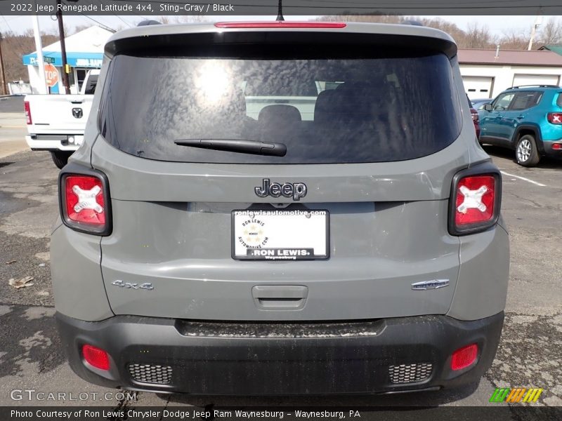 Sting-Gray / Black 2022 Jeep Renegade Latitude 4x4