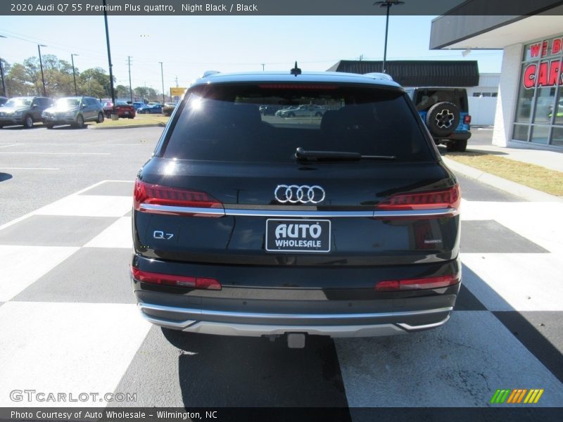 Night Black / Black 2020 Audi Q7 55 Premium Plus quattro