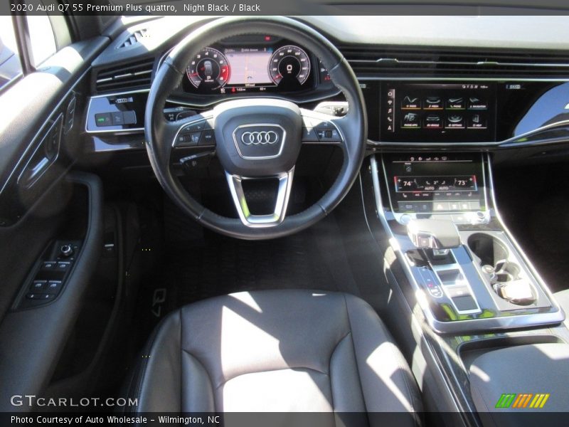 Dashboard of 2020 Q7 55 Premium Plus quattro