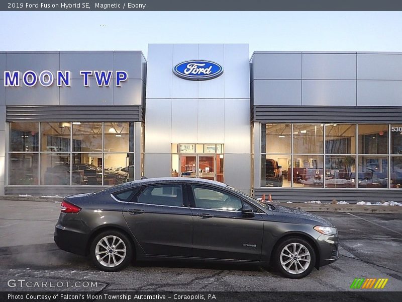 Magnetic / Ebony 2019 Ford Fusion Hybrid SE