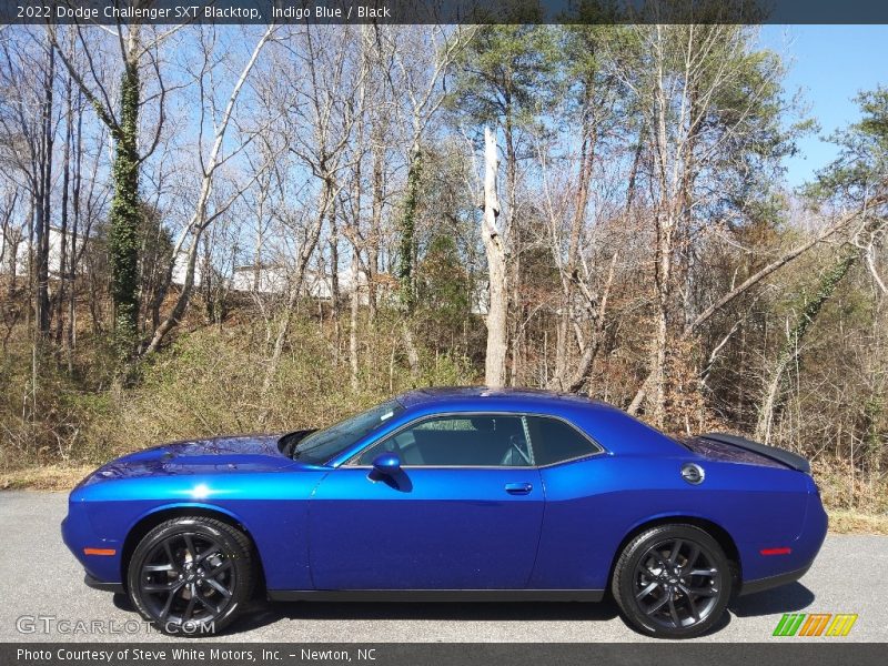 Indigo Blue / Black 2022 Dodge Challenger SXT Blacktop