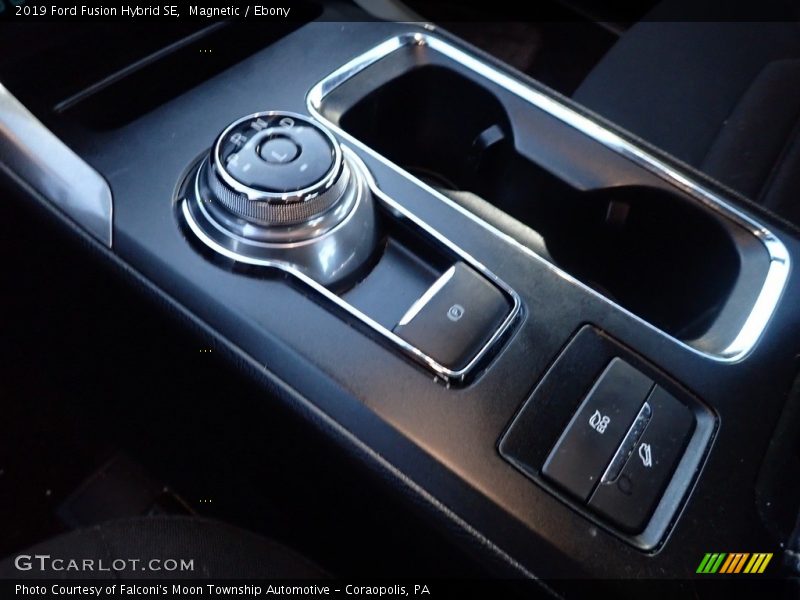 Magnetic / Ebony 2019 Ford Fusion Hybrid SE