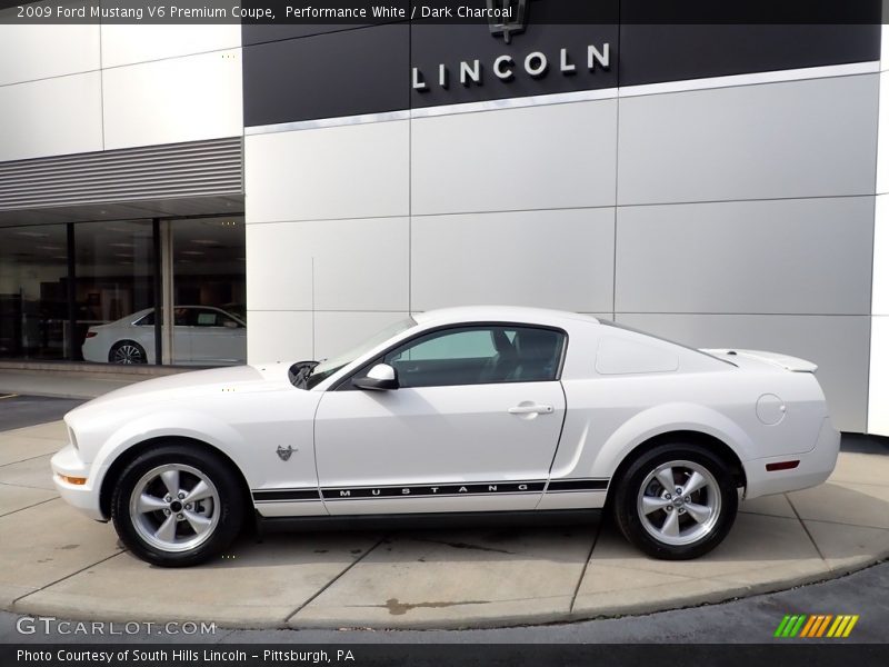 Performance White / Dark Charcoal 2009 Ford Mustang V6 Premium Coupe