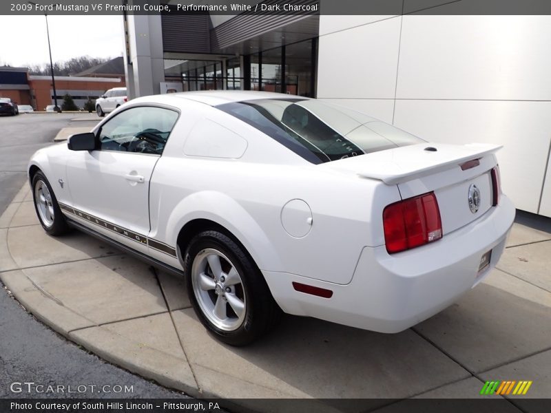 Performance White / Dark Charcoal 2009 Ford Mustang V6 Premium Coupe