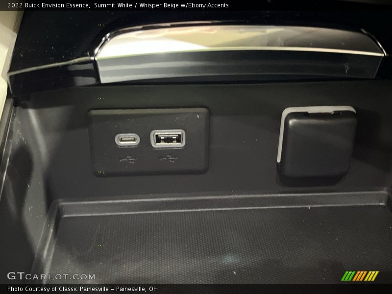 Summit White / Whisper Beige w/Ebony Accents 2022 Buick Envision Essence