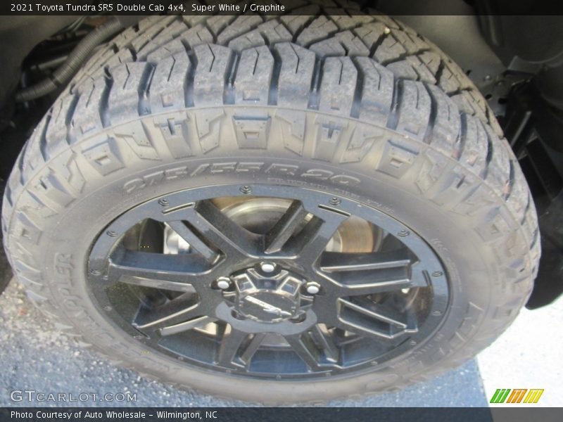 Super White / Graphite 2021 Toyota Tundra SR5 Double Cab 4x4