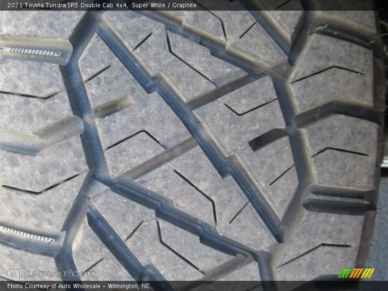 Super White / Graphite 2021 Toyota Tundra SR5 Double Cab 4x4