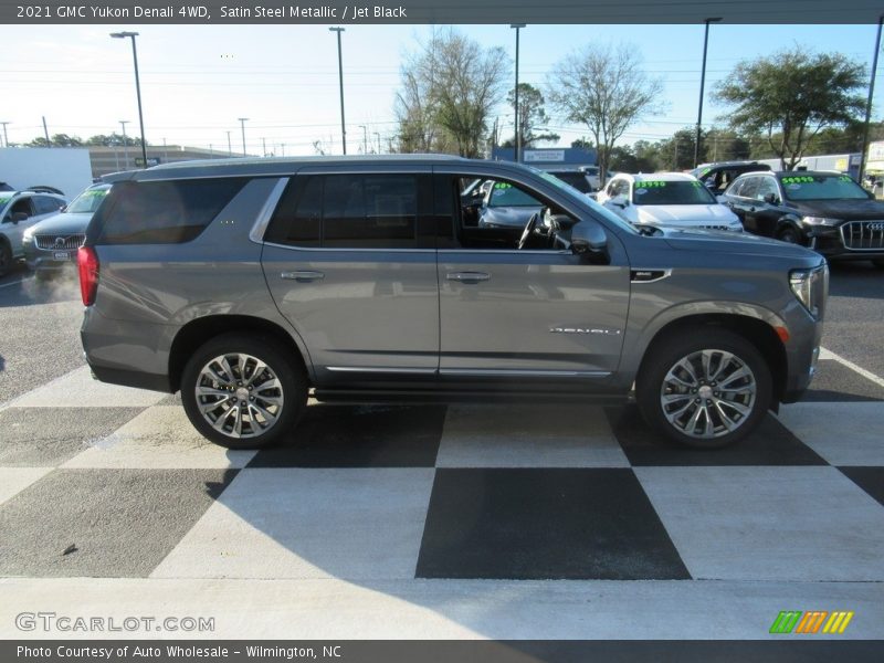 Satin Steel Metallic / Jet Black 2021 GMC Yukon Denali 4WD
