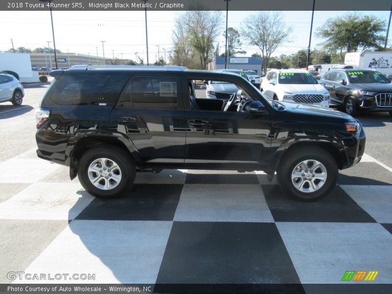 Midnight Black Metallic / Graphite 2018 Toyota 4Runner SR5