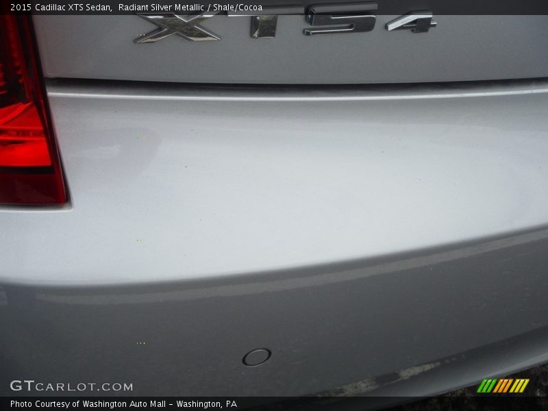 Radiant Silver Metallic / Shale/Cocoa 2015 Cadillac XTS Sedan