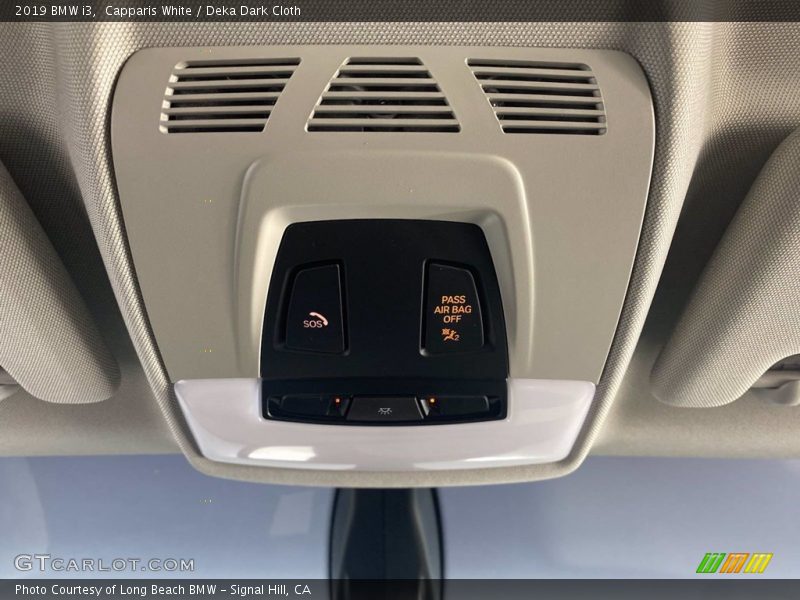 Capparis White / Deka Dark Cloth 2019 BMW i3