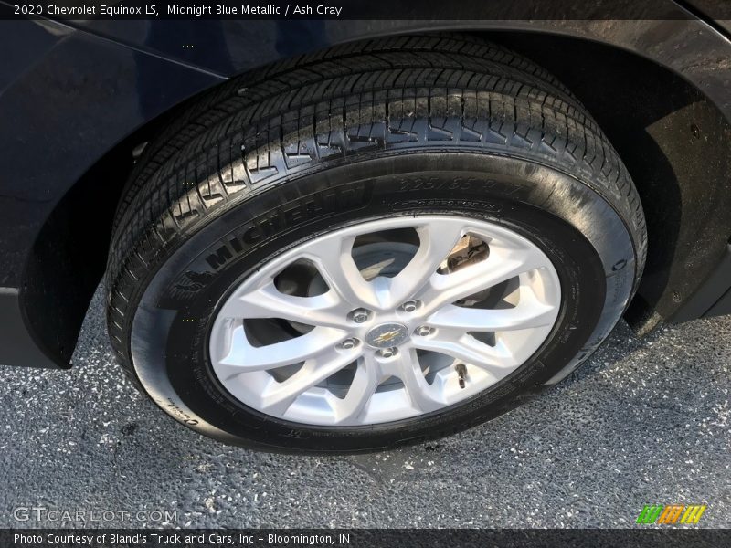 Midnight Blue Metallic / Ash Gray 2020 Chevrolet Equinox LS