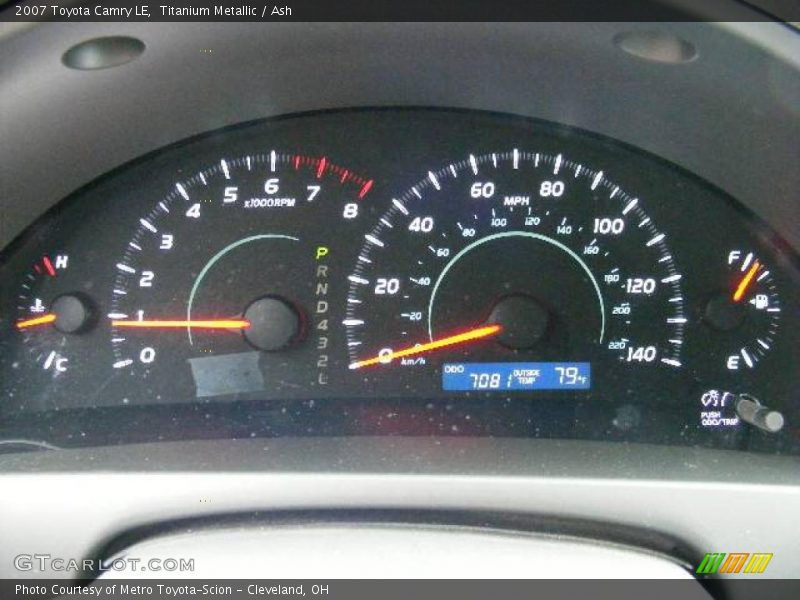 Titanium Metallic / Ash 2007 Toyota Camry LE