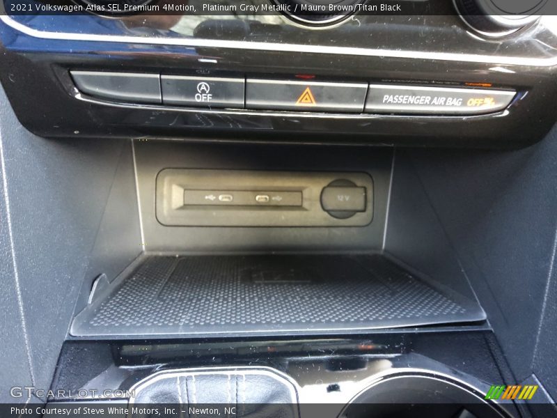 Platinum Gray Metallic / Mauro Brown/Titan Black 2021 Volkswagen Atlas SEL Premium 4Motion