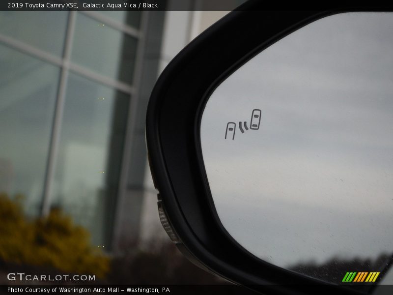 Galactic Aqua Mica / Black 2019 Toyota Camry XSE