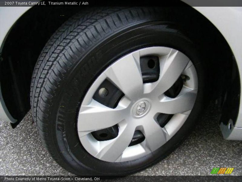 Titanium Metallic / Ash 2007 Toyota Camry LE