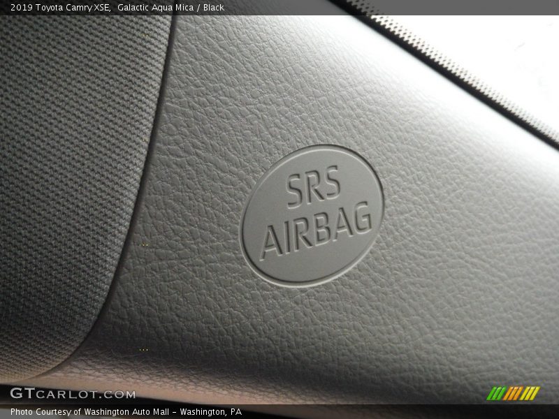 Galactic Aqua Mica / Black 2019 Toyota Camry XSE