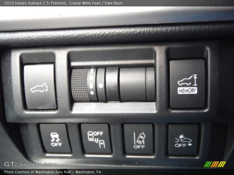 Crystal White Pearl / Slate Black 2019 Subaru Outback 2.5i Premium