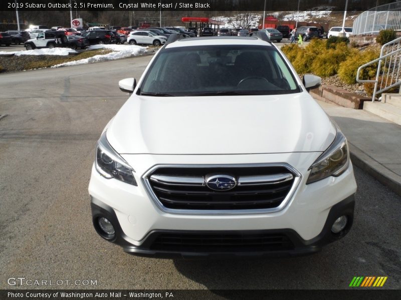 Crystal White Pearl / Slate Black 2019 Subaru Outback 2.5i Premium