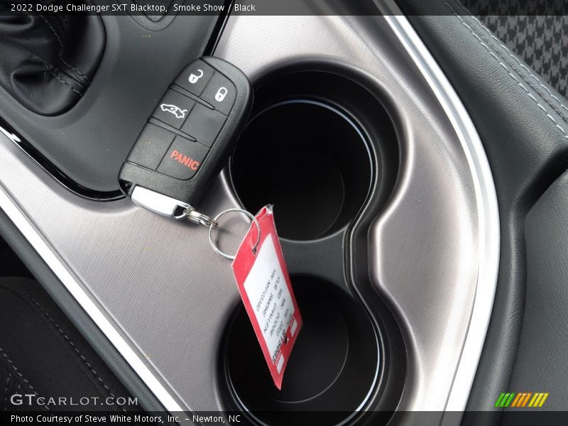 Smoke Show / Black 2022 Dodge Challenger SXT Blacktop