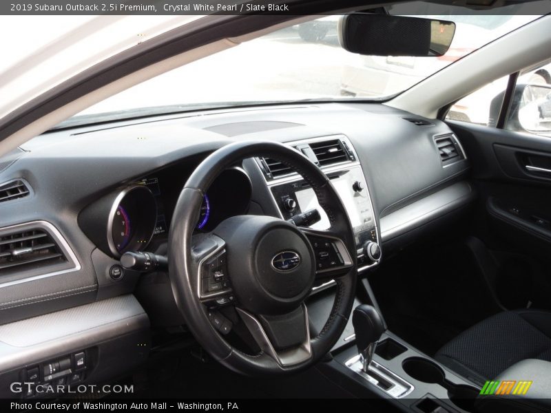 Crystal White Pearl / Slate Black 2019 Subaru Outback 2.5i Premium