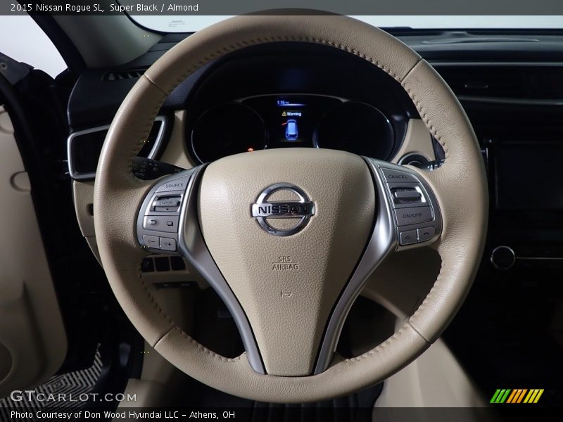 Super Black / Almond 2015 Nissan Rogue SL