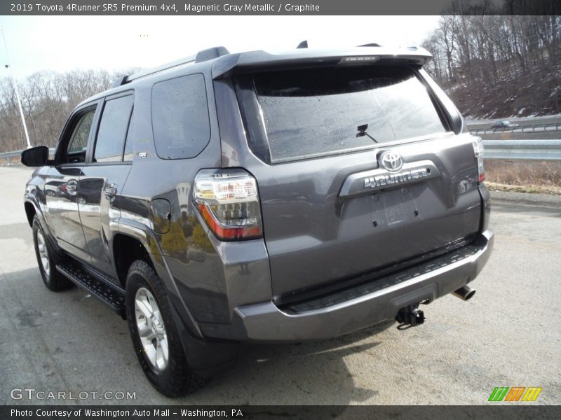 Magnetic Gray Metallic / Graphite 2019 Toyota 4Runner SR5 Premium 4x4