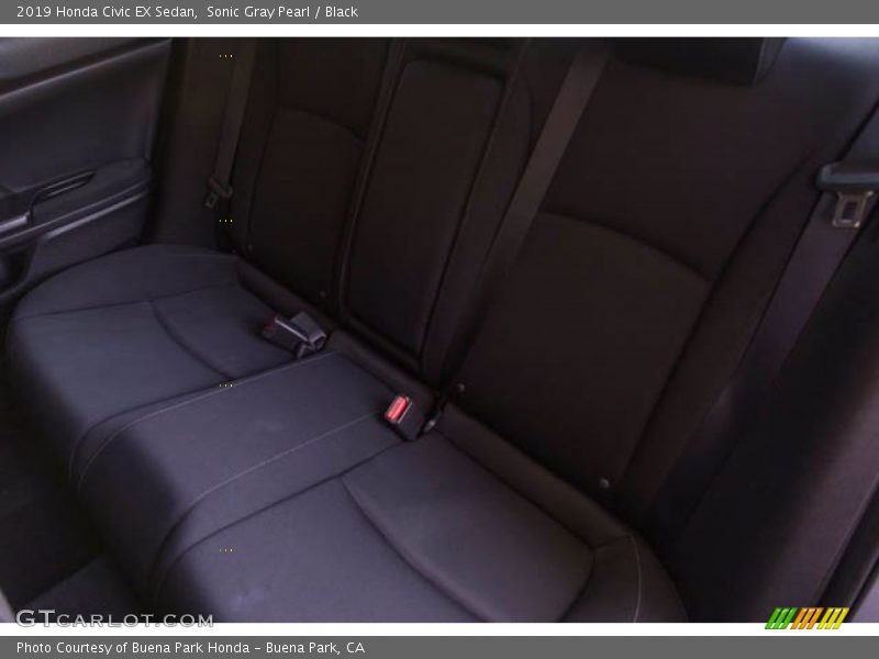 Sonic Gray Pearl / Black 2019 Honda Civic EX Sedan
