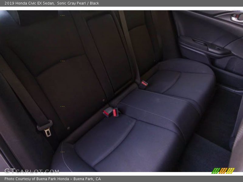 Sonic Gray Pearl / Black 2019 Honda Civic EX Sedan