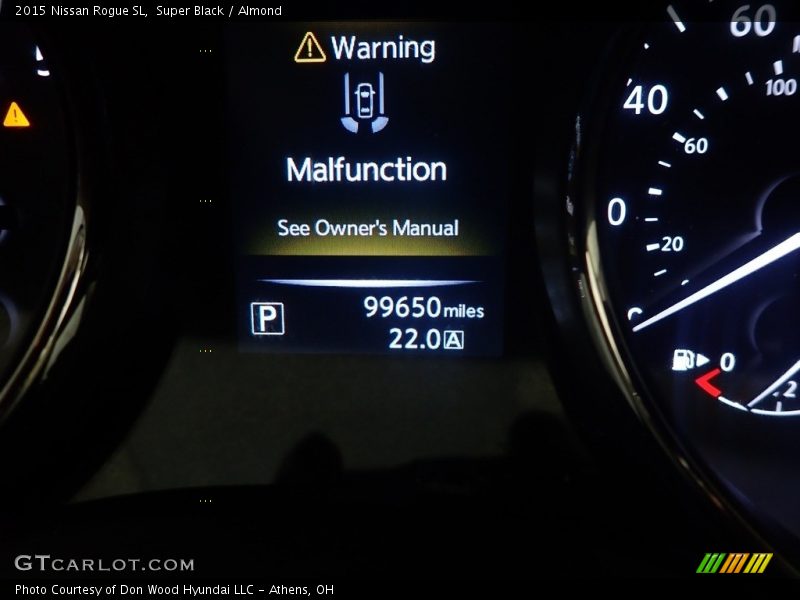 Super Black / Almond 2015 Nissan Rogue SL