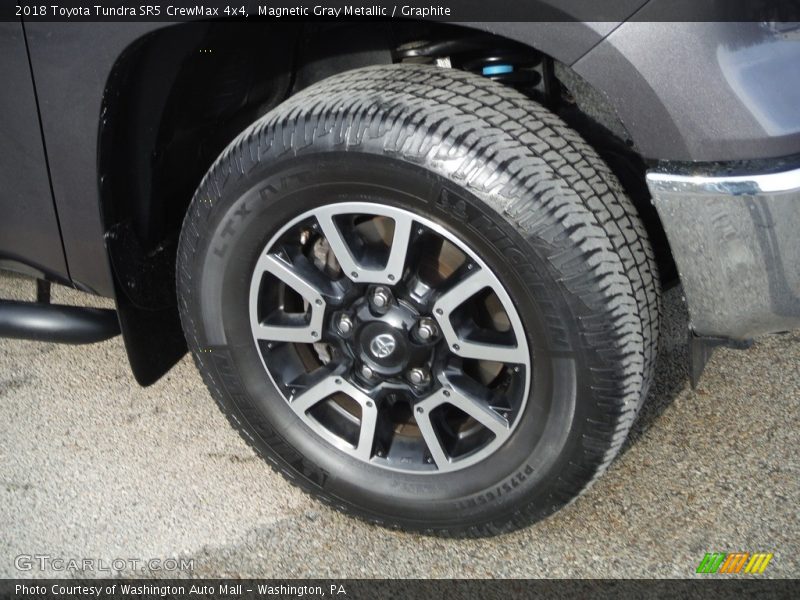 Magnetic Gray Metallic / Graphite 2018 Toyota Tundra SR5 CrewMax 4x4