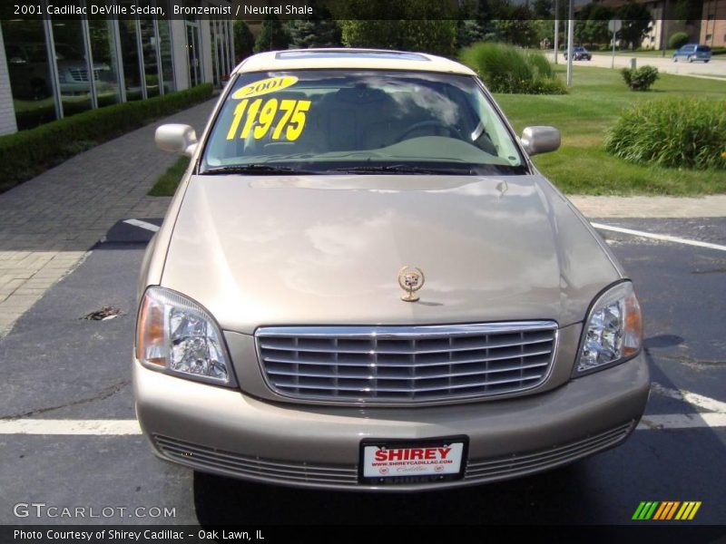 Bronzemist / Neutral Shale 2001 Cadillac DeVille Sedan