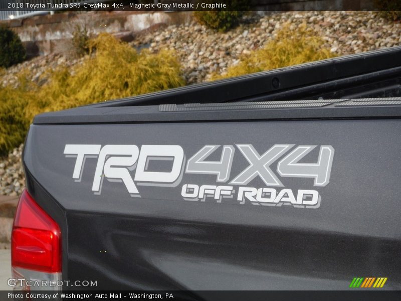 Magnetic Gray Metallic / Graphite 2018 Toyota Tundra SR5 CrewMax 4x4