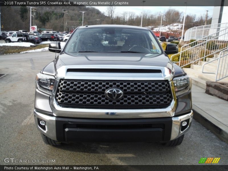 Magnetic Gray Metallic / Graphite 2018 Toyota Tundra SR5 CrewMax 4x4