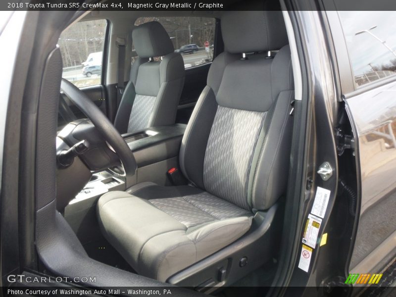 Magnetic Gray Metallic / Graphite 2018 Toyota Tundra SR5 CrewMax 4x4