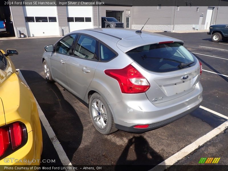 Ingot Silver / Charcoal Black 2014 Ford Focus SE Hatchback