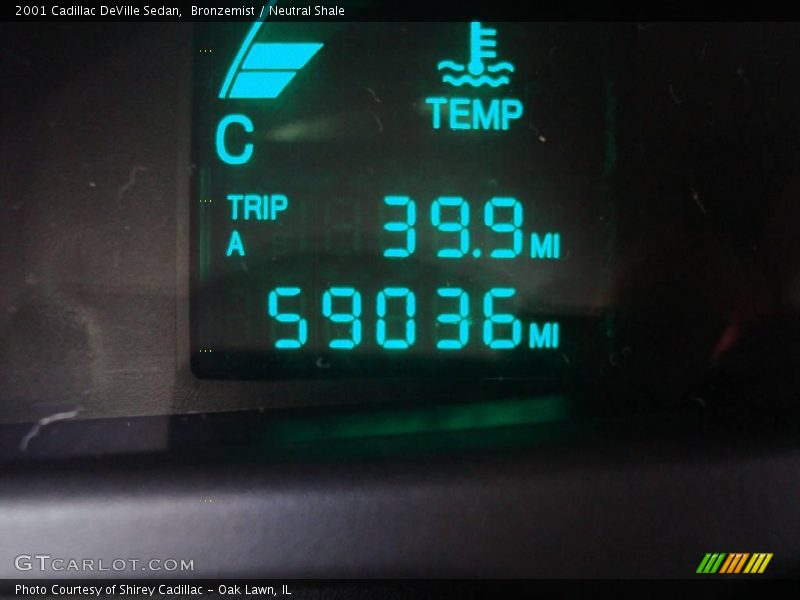 Bronzemist / Neutral Shale 2001 Cadillac DeVille Sedan