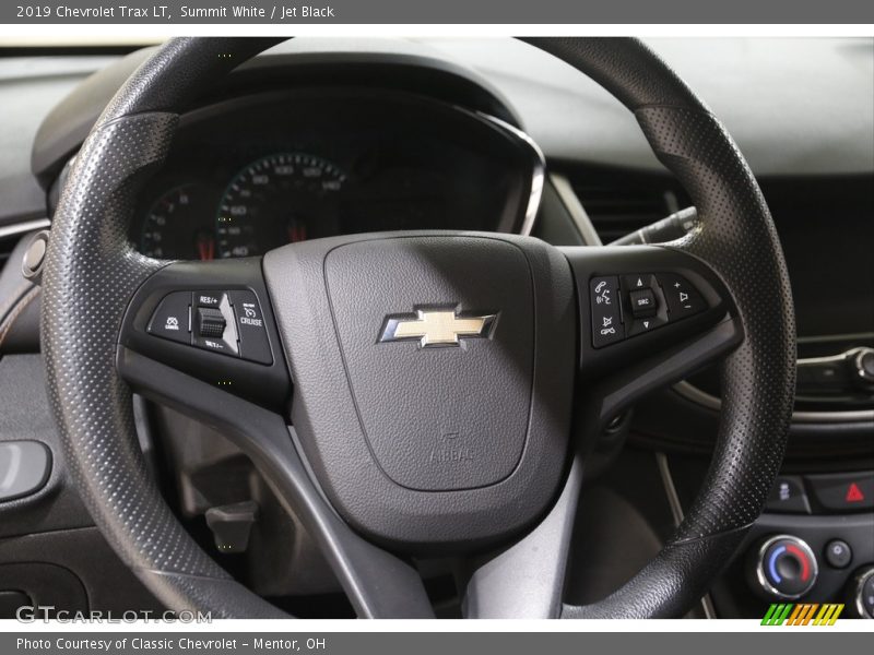 Summit White / Jet Black 2019 Chevrolet Trax LT