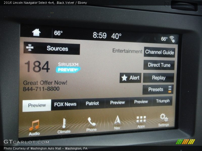 Controls of 2016 Navigator Select 4x4
