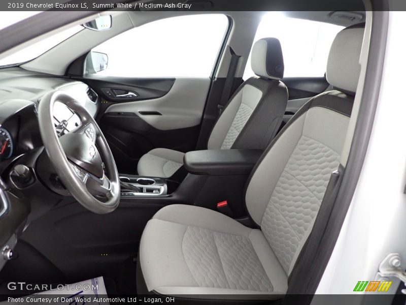 Summit White / Medium Ash Gray 2019 Chevrolet Equinox LS