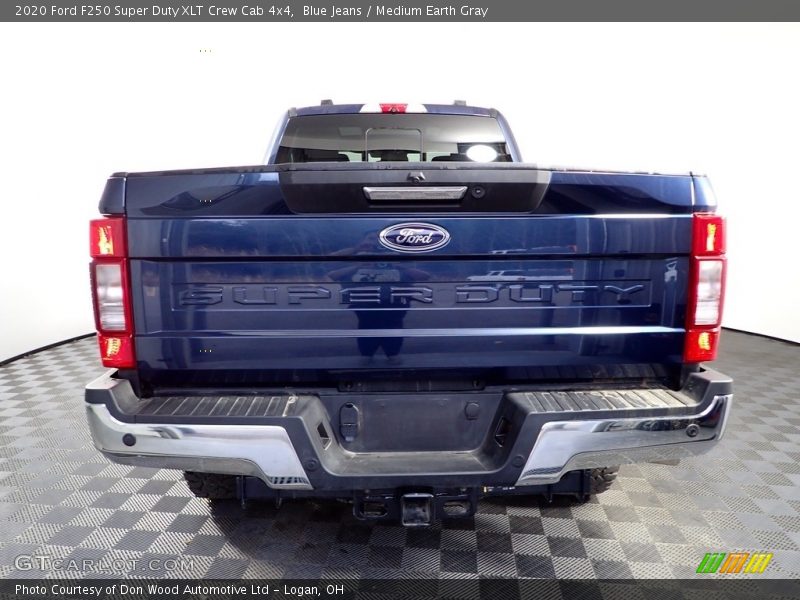 Blue Jeans / Medium Earth Gray 2020 Ford F250 Super Duty XLT Crew Cab 4x4