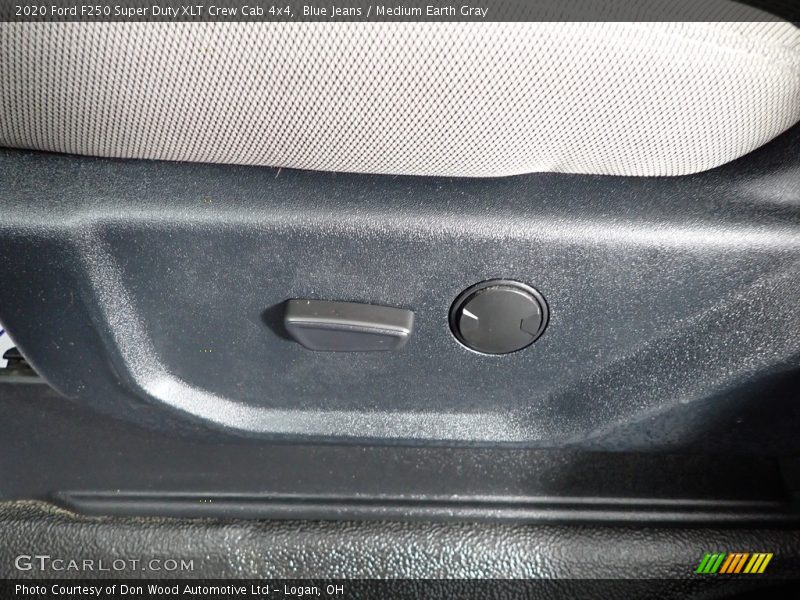 Blue Jeans / Medium Earth Gray 2020 Ford F250 Super Duty XLT Crew Cab 4x4