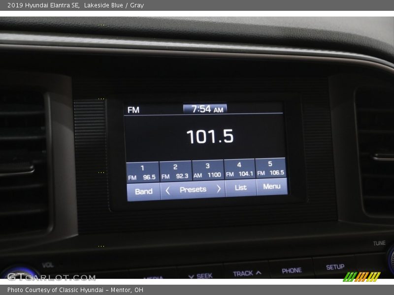 Lakeside Blue / Gray 2019 Hyundai Elantra SE