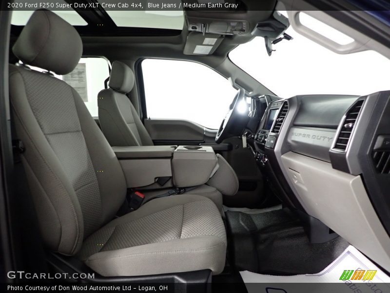 Blue Jeans / Medium Earth Gray 2020 Ford F250 Super Duty XLT Crew Cab 4x4