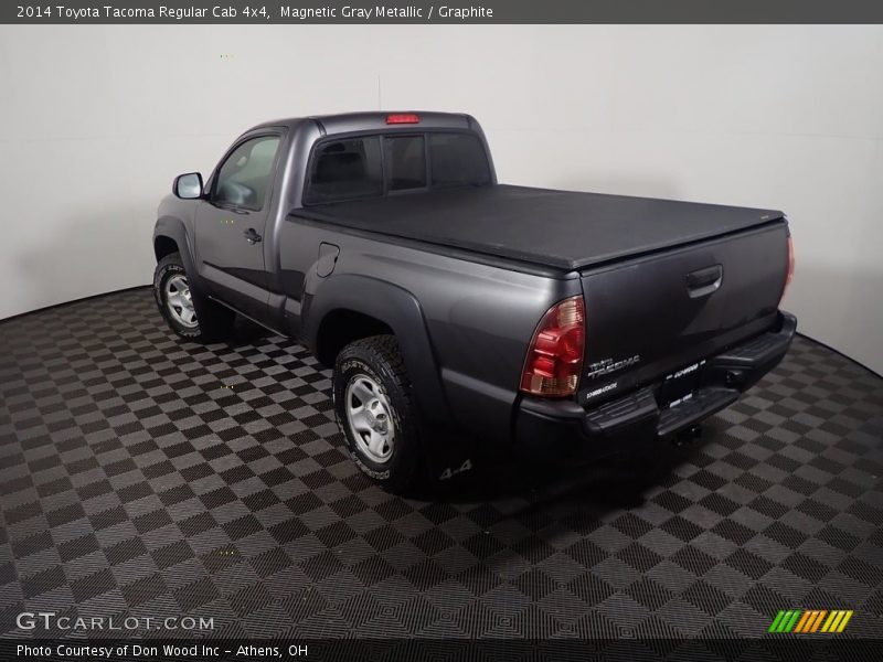 Magnetic Gray Metallic / Graphite 2014 Toyota Tacoma Regular Cab 4x4