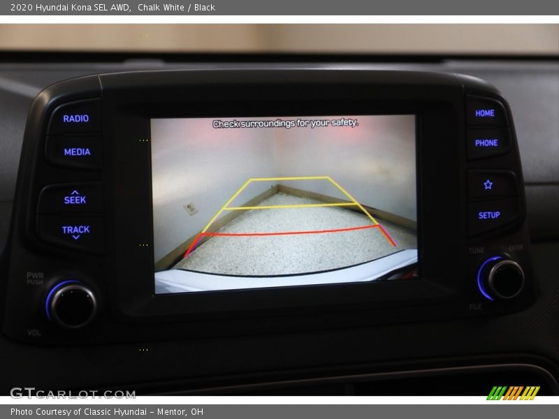 Chalk White / Black 2020 Hyundai Kona SEL AWD