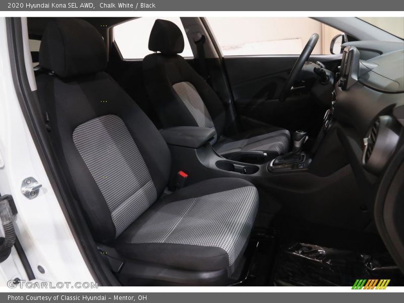 Chalk White / Black 2020 Hyundai Kona SEL AWD