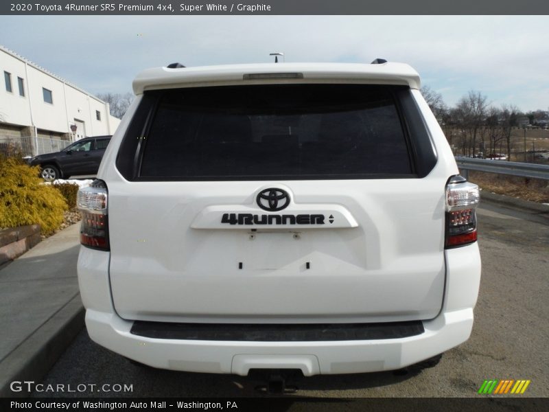 Super White / Graphite 2020 Toyota 4Runner SR5 Premium 4x4