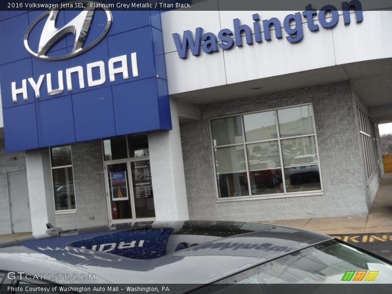 Platinum Grey Metallic / Titan Black 2016 Volkswagen Jetta SEL